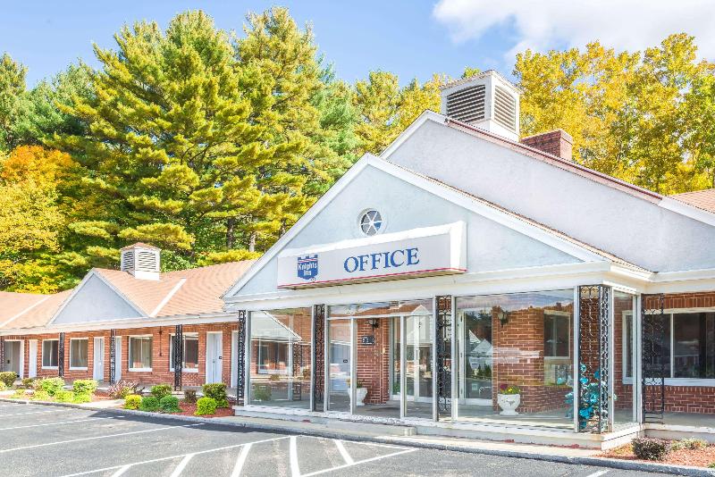 Hotel Knights Inn Lenox