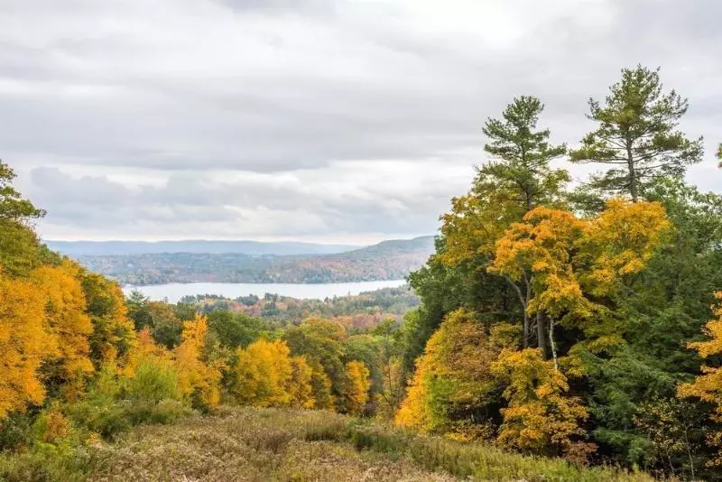 בית מלון כפרי Knights Inn Lenox