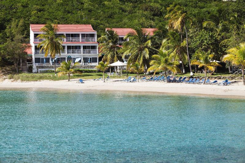 هتل Limetree Beach Resort By Club Wyndham