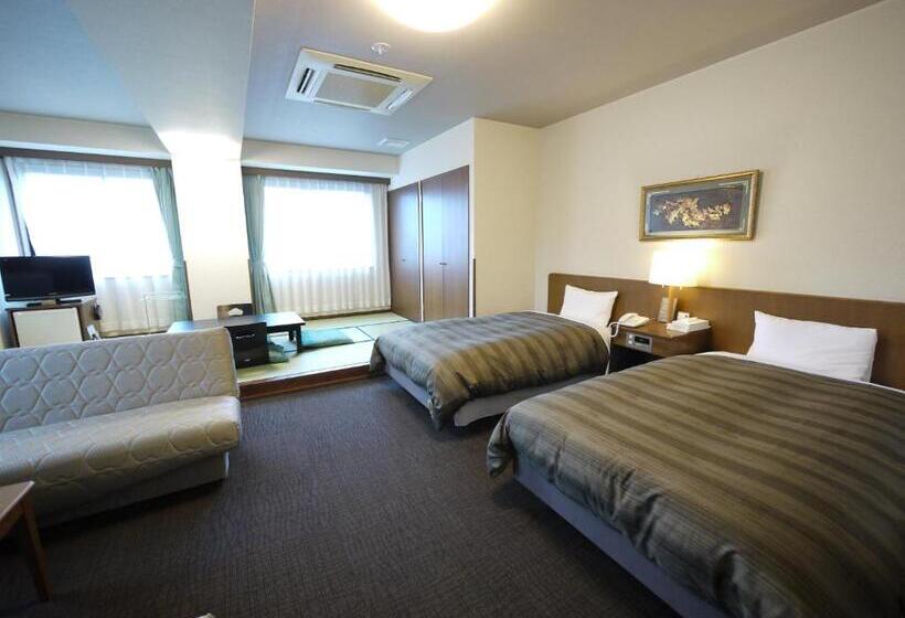 酒店 Route Inn Grantia Hidatakayama Wakura No Yado