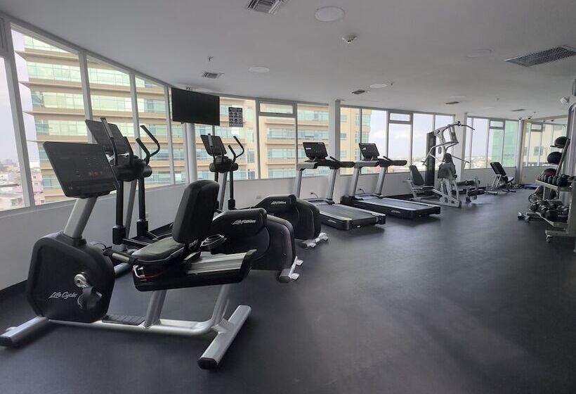 Hotel Tryp By Wyndham Guayaquil Airport