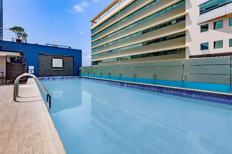 Отель Tryp By Wyndham Guayaquil Airport