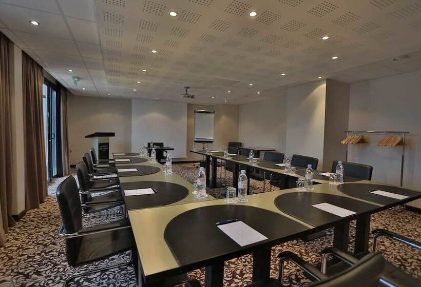 Le Colisée Hotel & Spa Nantes Saint Herblain