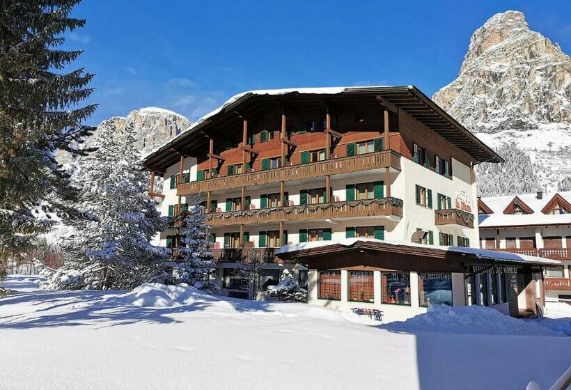 בית מלון כפרי La Plaza