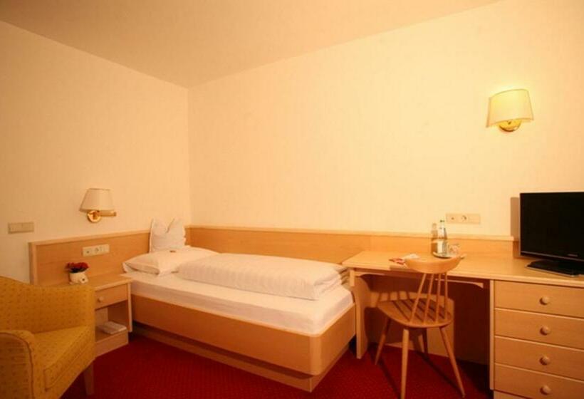 בית מלון כפרי La Plaza