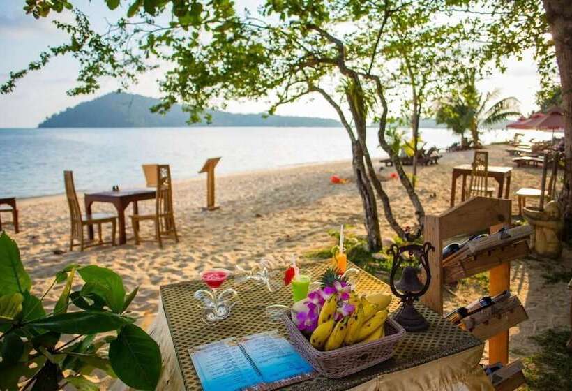 Chivapuri Beach Resort