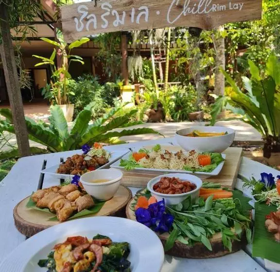 Hotelli Baan Panwa Resort