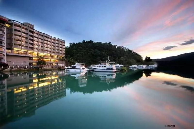 هتل Del Lago