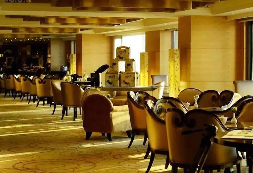 Отель Fairmont Yangcheng Lake