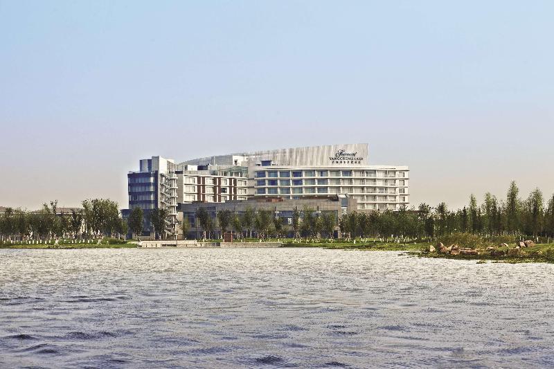 Отель Fairmont Yangcheng Lake