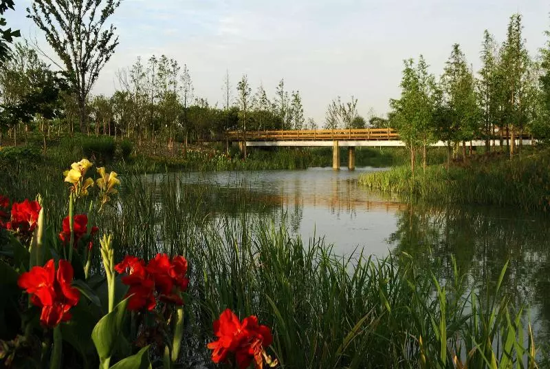 Отель Fairmont Yangcheng Lake