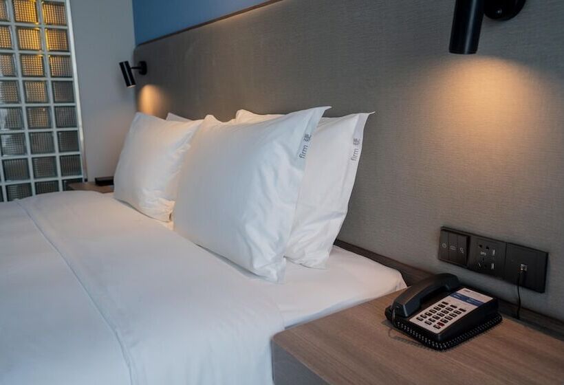 호텔 Holiday Inn Express Nantong Xinghu, An Ihg