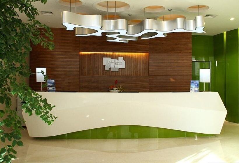 호텔 Holiday Inn Express Nantong Xinghu, An Ihg