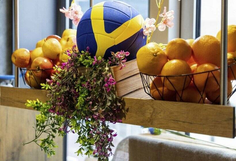 هتل Ibis Budget Porte D'Orleans