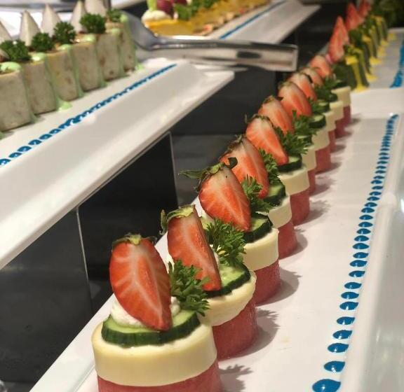 ホテル Laguna Park & Aqua Club  All Inclusive