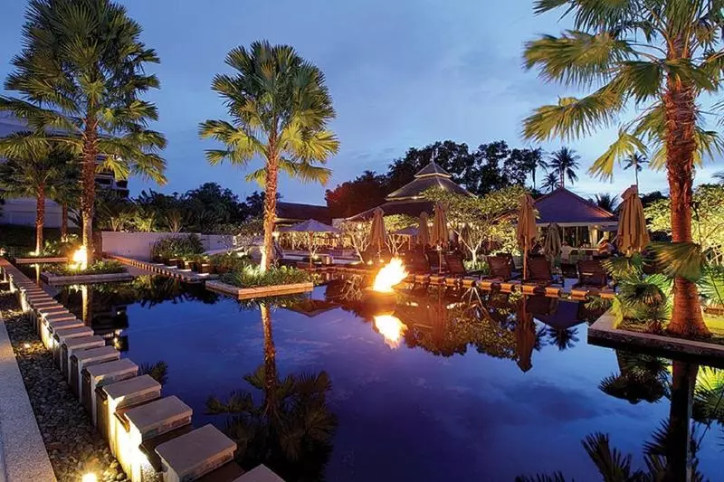Отель Marriott Mai Khao Beach Club