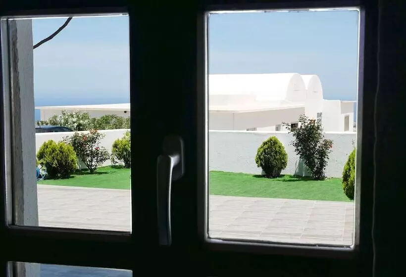 هتل Nautilus Dome