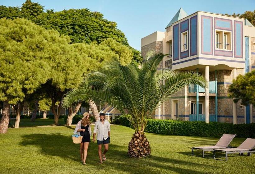 هتل Robinson Pamfilya All Inclusive