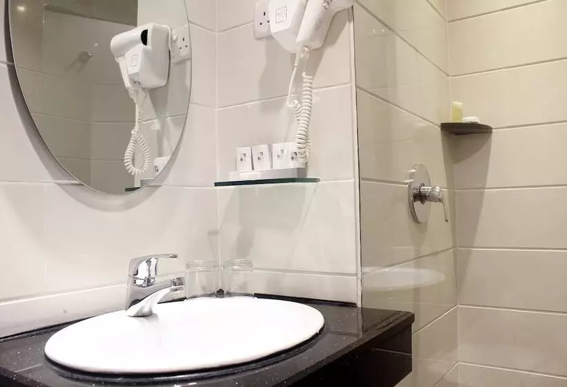 Отель Swissbelinn Baloi Batam