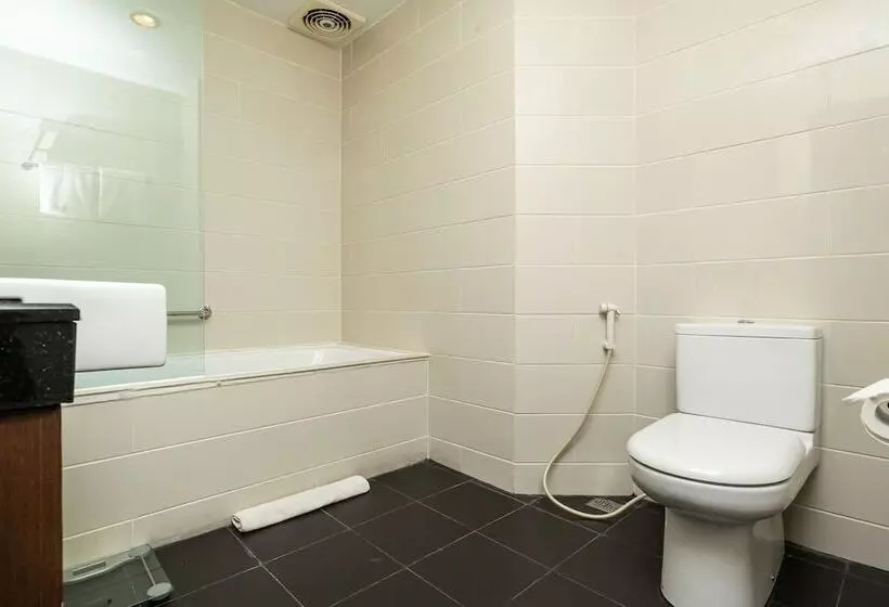 Отель Swissbelinn Baloi Batam