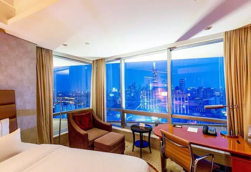 هتل The Westin Nanjing Xuanwu Lake