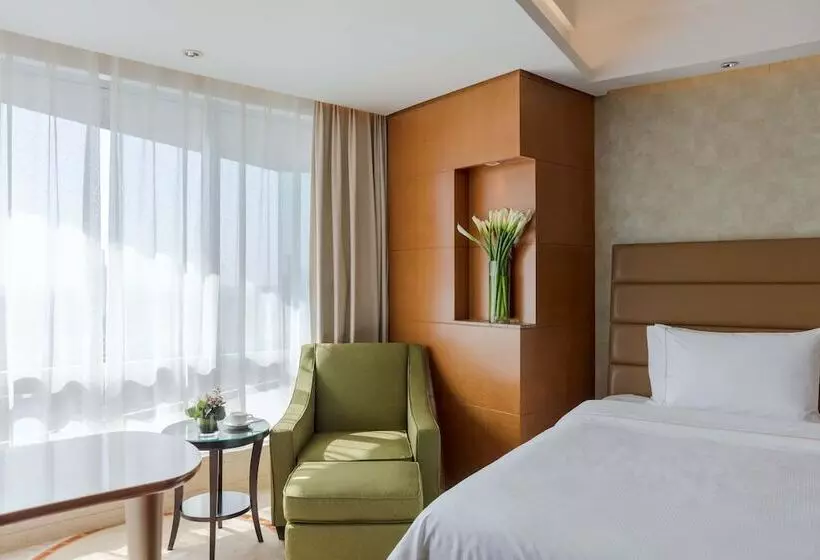 هتل The Westin Nanjing Xuanwu Lake
