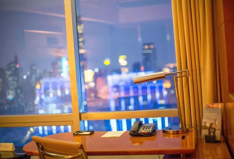 هتل The Westin Nanjing Xuanwu Lake