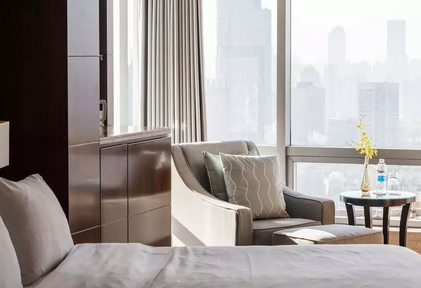 هتل The Westin Nanjing Xuanwu Lake