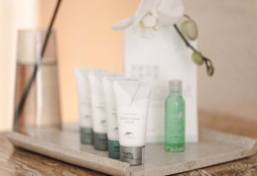 Hotel The Westin Nanjing Xuanwu Lake