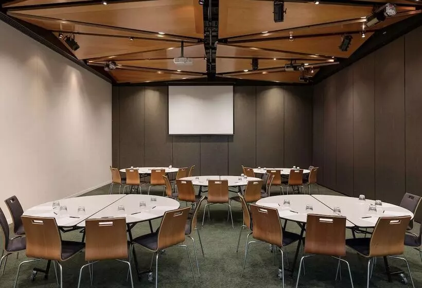 Novotel Auckland Airport