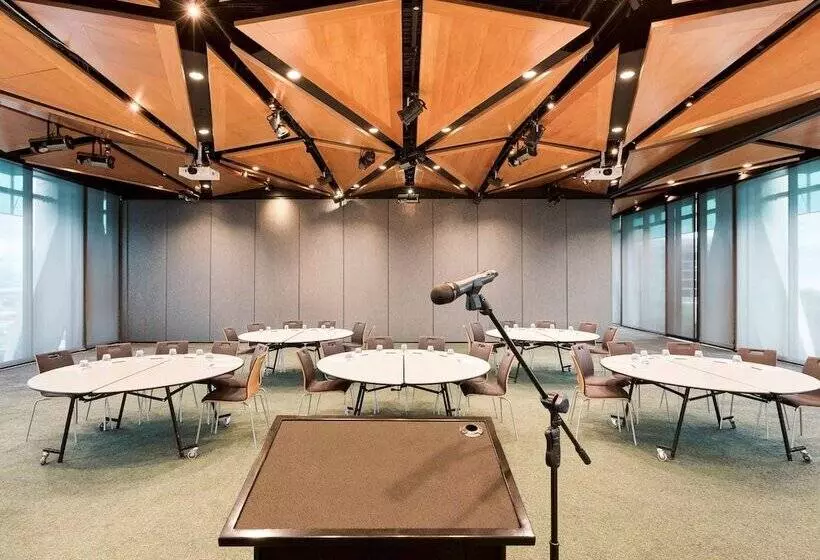 Novotel Auckland Airport