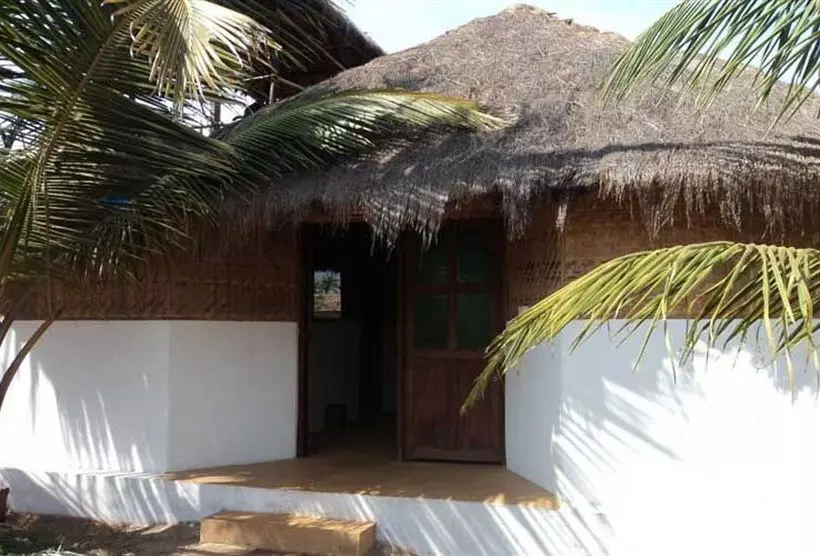 Pam's Pirache Resort