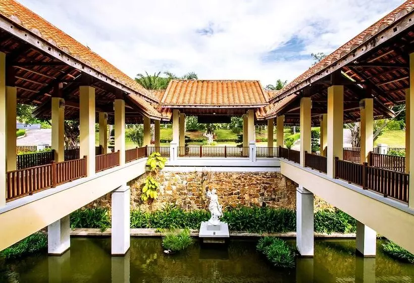 Romana Resort & Spa
