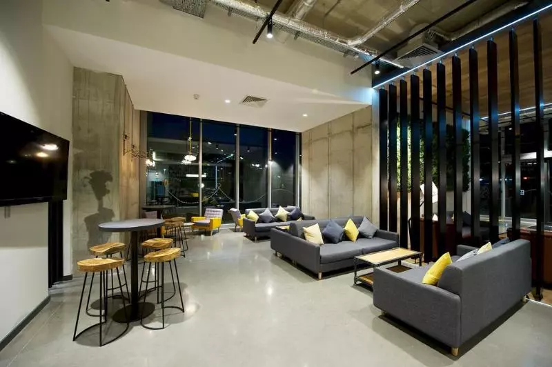 Staycity Serviced Apartments London Heathrow