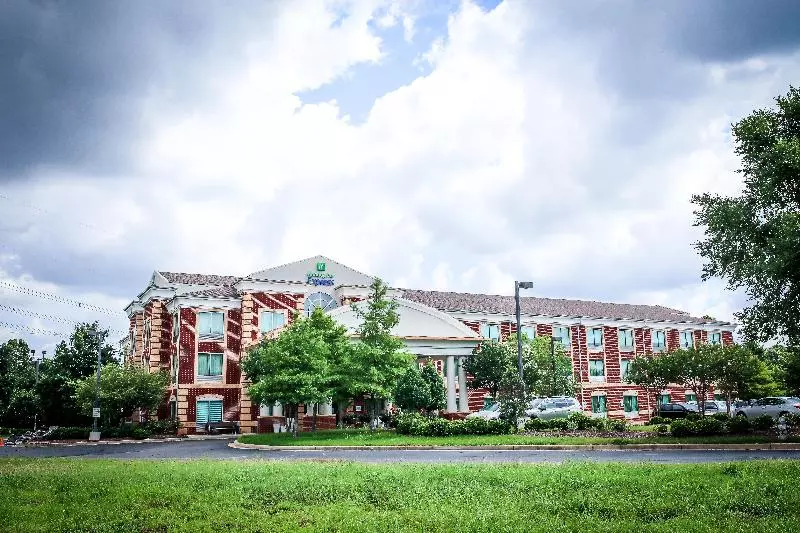 Holiday Inn Express Hotel & Suites Memphis/germantown, An Ihg