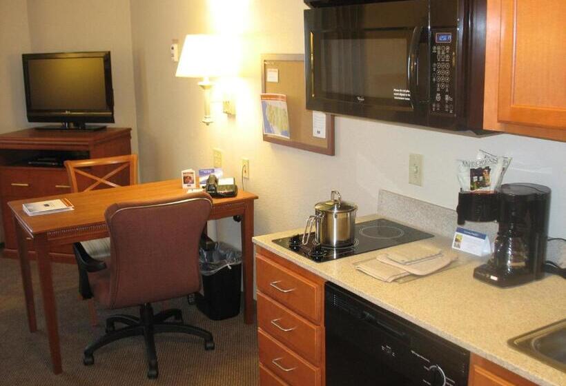 هتل Candlewood Suites Indianapolis Northwest, An Ihg