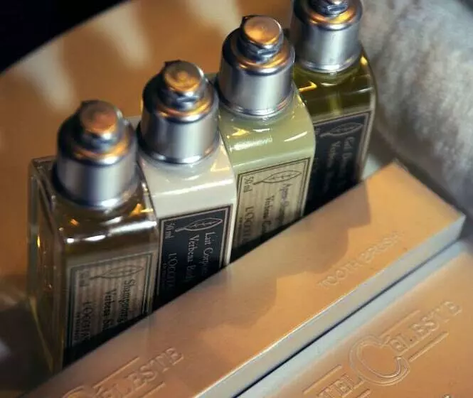 בית מלון כפרי Celeste Makati