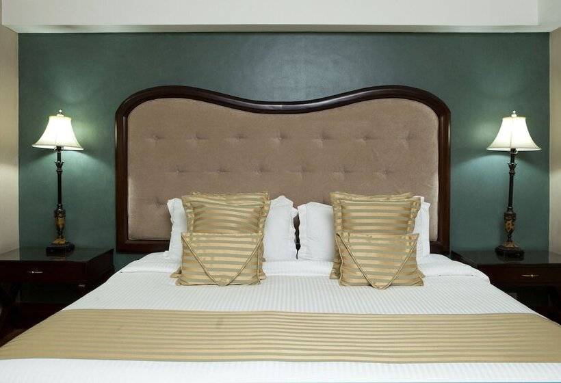 בית מלון כפרי Celeste Makati