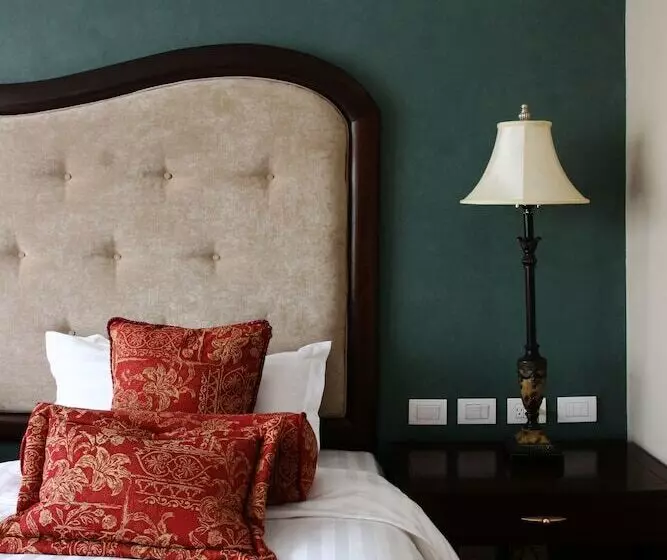 בית מלון כפרי Celeste Makati