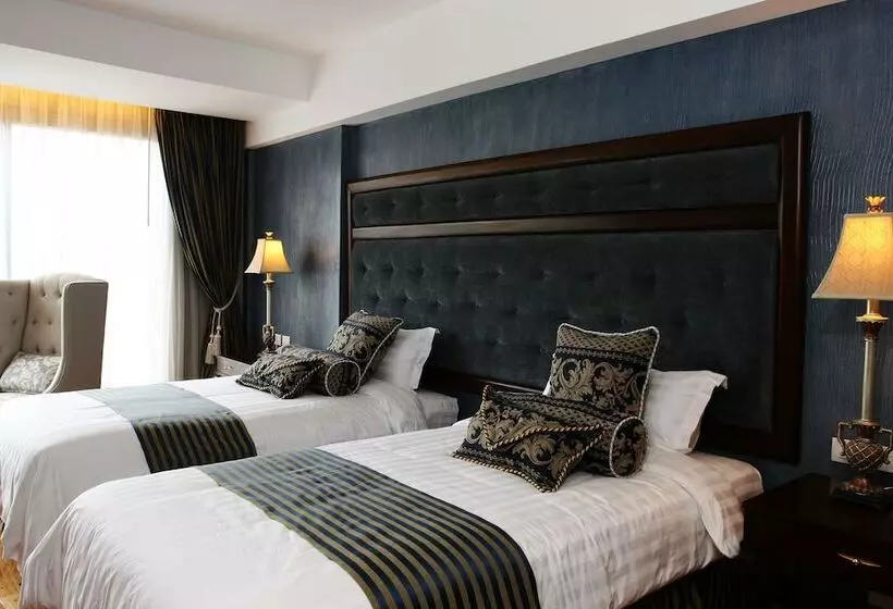 בית מלון כפרי Celeste Makati