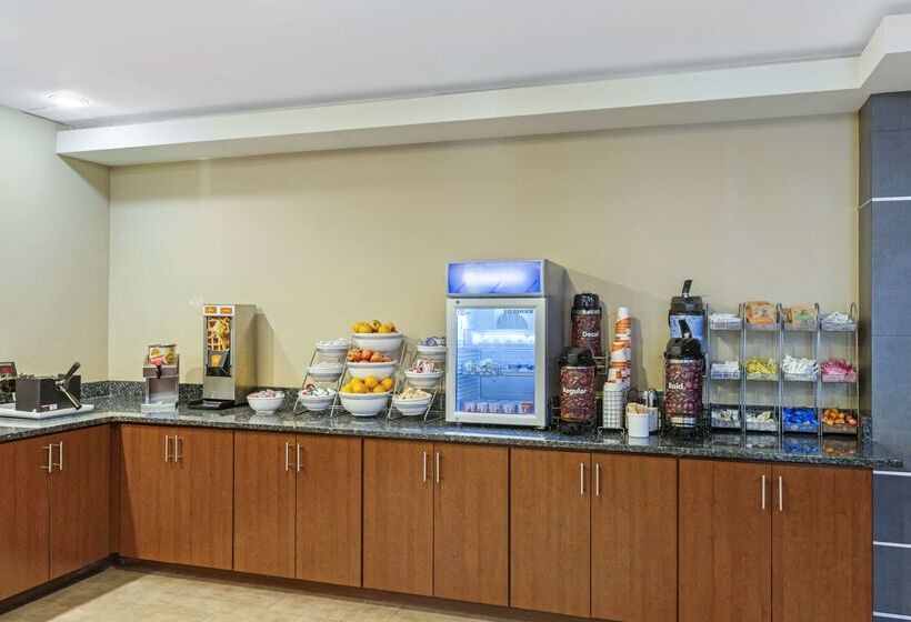 فندق Comfort Suites At Virginia Center Commons