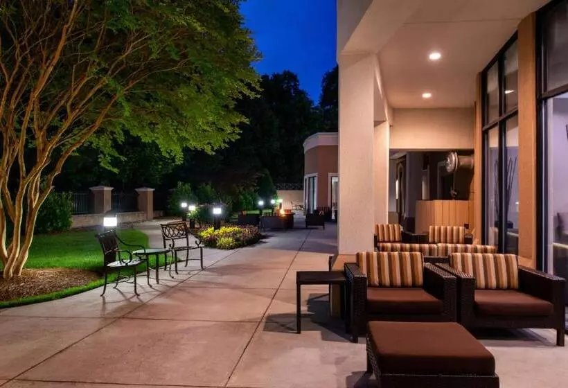 호텔 Courtyard High Point