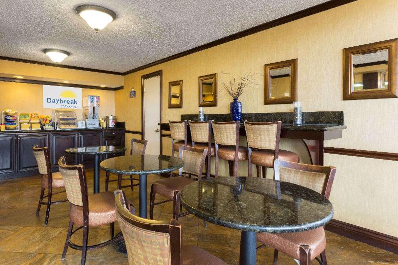 فندق Days Inn & Suites By Wyndham Vicksburg