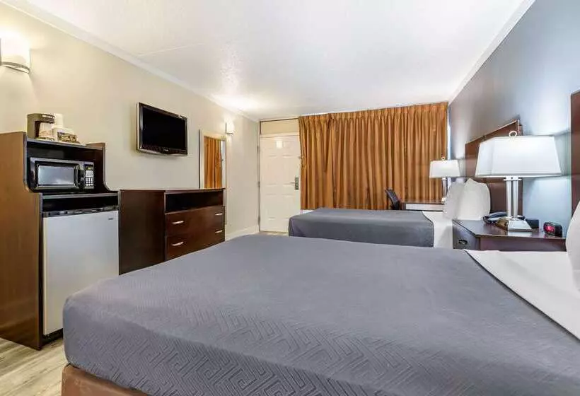 Отель Econo Lodge Of Conway