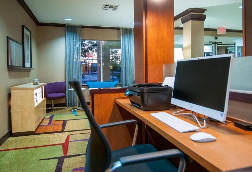 فندق Fairfield Inn & Suites By Marriott San Antonio North/stone Oak
