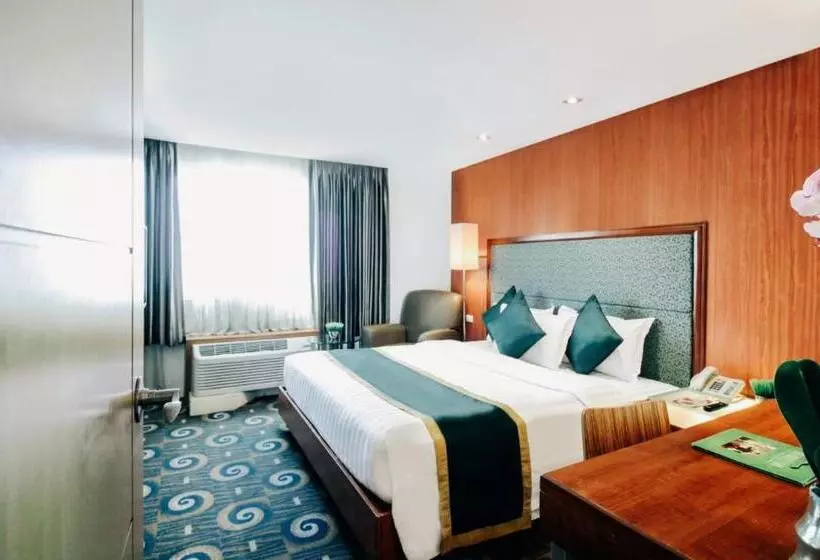 Greenhills Elan Hotel Modern