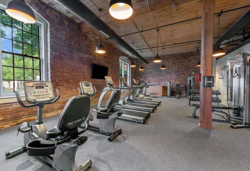 فندق Hawthorn Extended Stay By Wyndham Rome