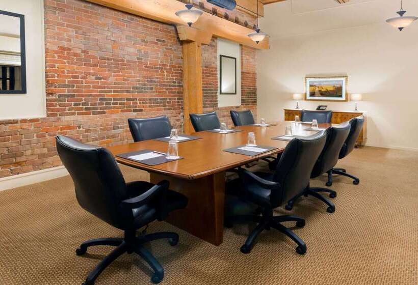 فندق Hawthorn Extended Stay By Wyndham Rome