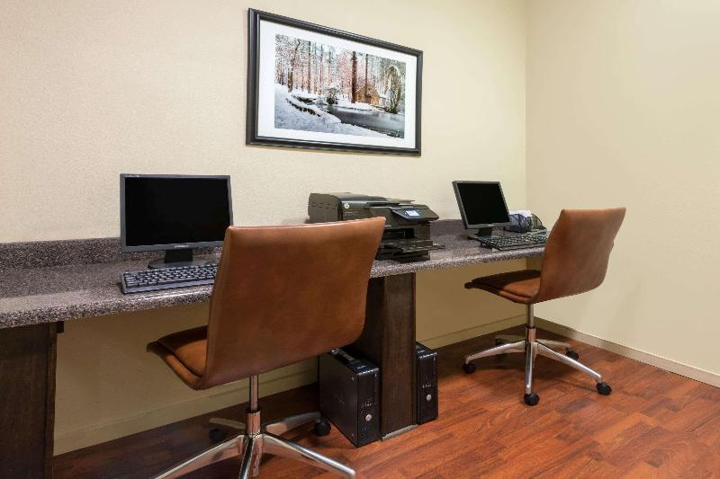 فندق Hawthorn Extended Stay By Wyndham Rome