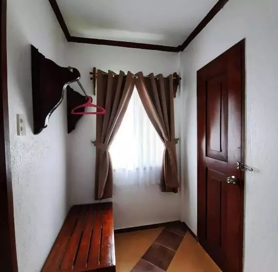 ホテル Hof Gorei Beach Resort Davao